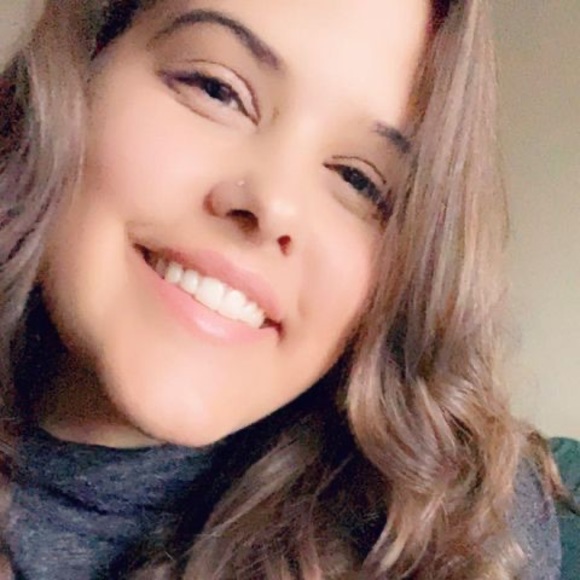 Meet your Posher, Claire - Picture 1 of 1